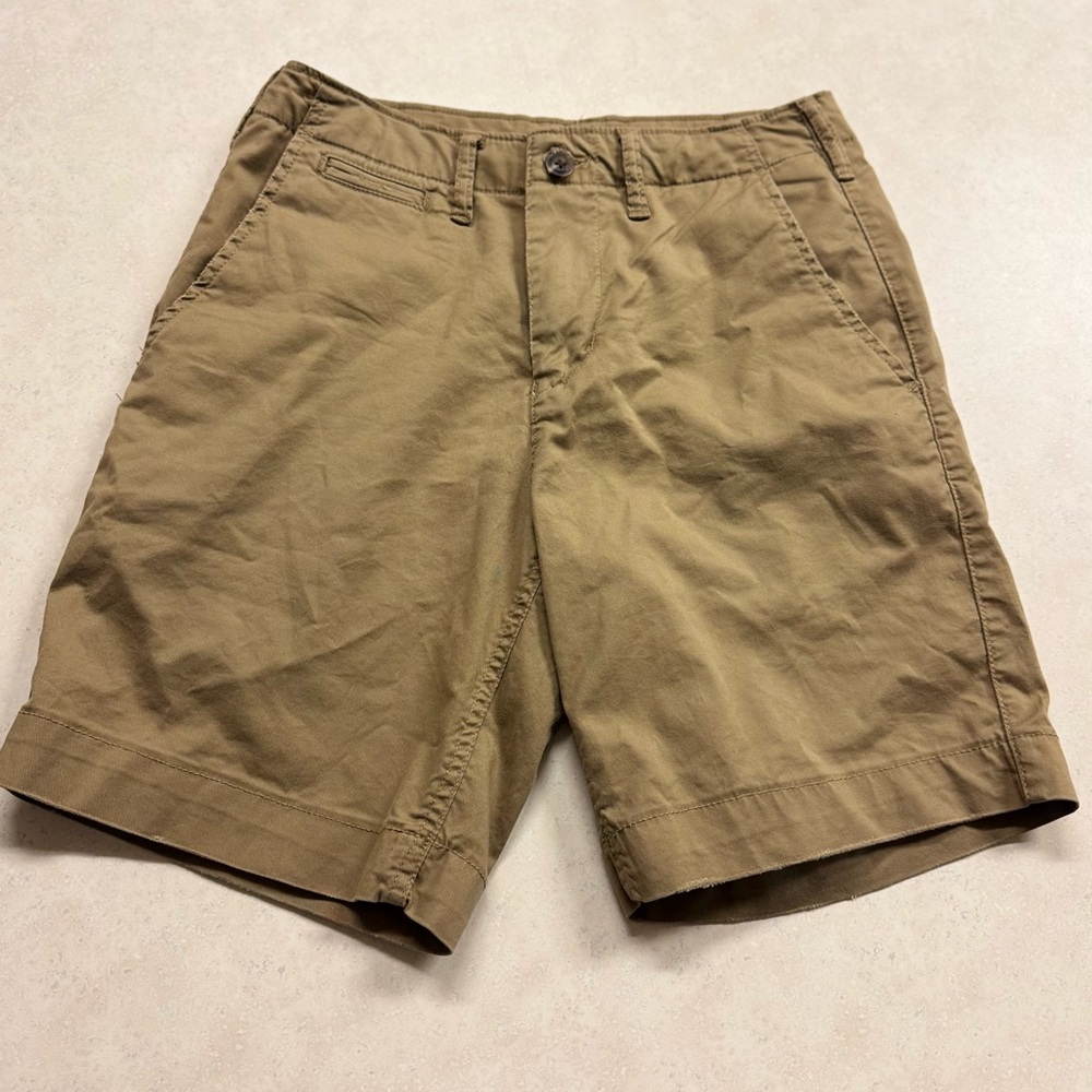 Men’s American Eagle Outfitters 7” Dark Beige Shorts